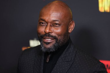 Jimmy Jean-Louis, 7 Şubat 2024 'te Hollywood, Los Angeles, Kaliforniya' daki Linwood Dunn Tiyatrosu 'nda düzenlenen 1. Sezon' da AMC + 'The Walking Dead' in Los Angeles prömiyerine geldi.