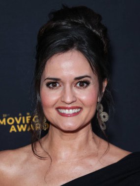 Danica McKellar, 9 Şubat 2024 'te AVALON Hollywood ve Bardot' ta düzenlenen 31. Geleneksel Film Rehberi Ödülleri Galasına geldi.. 