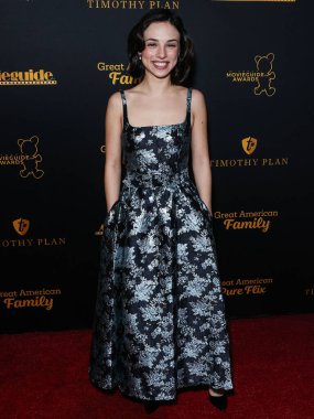 Fiona Palomo, 9 Şubat 2024 'te AVALON Hollywood ve Bardot' ta düzenlenen 31. Geleneksel Film Rehberi Ödülleri Galasına geliyor..