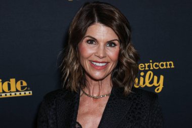 Lori Loughlin, 9 Şubat 2024 'te AVALON Hollywood ve Bardot' ta düzenlenen 31. Geleneksel Film Rehberi Ödülleri Galasına geliyor.. 