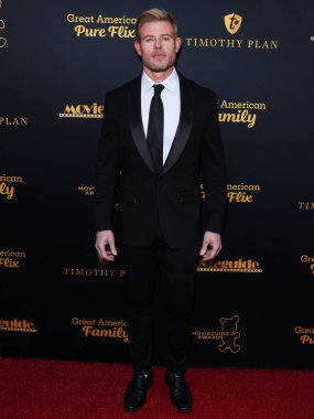 Trevor Donovan, 9 Şubat 2024 'te AVALON Hollywood ve Bardot' ta düzenlenen 31. Yıllık Film Rehberi Ödülleri Galası 'na geliyor..