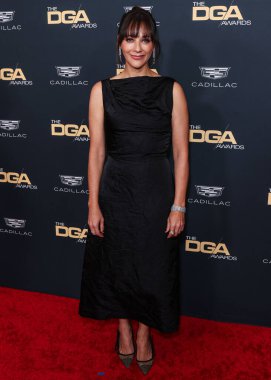 Rashida Jones, Beverly Hilton Oteli 'nde 10 Şubat 2024' te düzenlenen 76. Geleneksel Amerikan Yönetmenler Birliği (DGA) Ödülleri 'ne ulaştı.. 