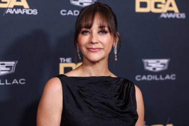 Rashida Jones, Beverly Hilton Oteli 'nde 10 Şubat 2024' te düzenlenen 76. Geleneksel Amerikan Yönetmenler Birliği (DGA) Ödülleri 'ne ulaştı.. 
