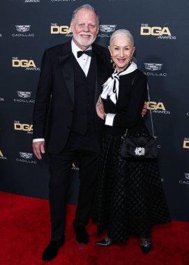 Taylor Hackford ve eşi Helen Mirren, 10 Şubat 2024 'te Beverly Hilton Oteli' nde düzenlenen 76. Yıllık Amerikan Yönetmenler Birliği (DGA) Ödülleri 'ne geldiler.. 