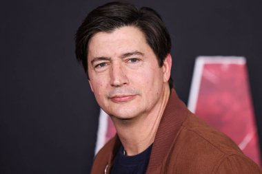 Ken Marino, 12 Şubat 2024 'te Westwood, Los Angeles, Kaliforniya, ABD' deki Regency Village Theatre 'da düzenlenen 