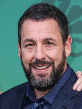 Adam Sandler, 18 Şubat 2024 'te Santa Monica, Los Angeles, Kaliforniya' da düzenlenen The Barker Hangar 'da düzenlenen 49..