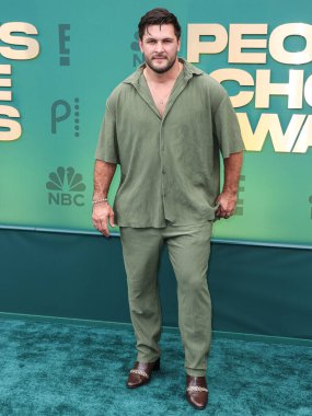 Brock Davies, 18 Şubat 2024 'te Santa Monica, Los Angeles, Kaliforniya, ABD' de düzenlenen Barker Hangarı 'nda düzenlenen 49..