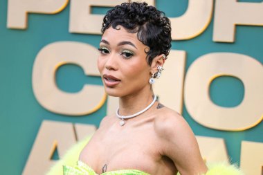 Alexandre Vauthier 'i giyen Coi Leray, 18 Şubat 2024' te Santa Monica, Los Angeles, Kaliforniya, ABD 'deki Barker Hangar' da düzenlenen 49..