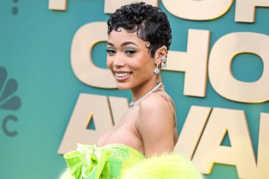 Alexandre Vauthier 'i giyen Coi Leray, 18 Şubat 2024' te Santa Monica, Los Angeles, Kaliforniya, ABD 'deki Barker Hangar' da düzenlenen 49..