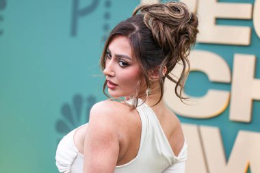 Francesca Farago, 18 Şubat 2024 'te Santa Monica, Los Angeles, Kaliforniya, ABD' de düzenlenen Barker Hangarı 'nda düzenlenen 49.. 