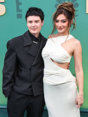 Jesse Sullivan ve kız arkadaşı Francesca Farago, 18 Şubat 2024 'te Santa Monica, Los Angeles, Kaliforniya, ABD' deki Barker Hangarı 'nda düzenlenen 49..