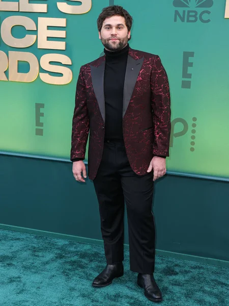 Jake Borelli, 18 Şubat 2024 'te Santa Monica, Los Angeles, Kaliforniya' da düzenlenen Barker Hangarı 'nda düzenlenen 49.. 