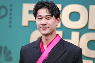 Sam Song Li, 18 Şubat 2024 'te Santa Monica, Los Angeles, Kaliforniya' da düzenlenen The Barker Hangar 'da düzenlenen 49..