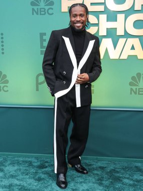 Shameik Moore, 18 Şubat 2024 'te Santa Monica, Los Angeles, Kaliforniya, ABD' de düzenlenen Barker Hangarı 'nda düzenlenen 49.