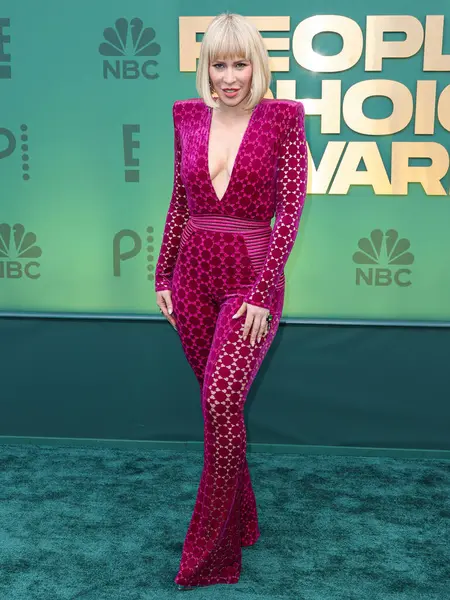 stock image Natasha Bedingfield arrives at the 49th Annual People's Choice Awards 2024 held at The Barker Hangar on February 18, 2024 in Santa Monica, Los Angeles, California, United States.