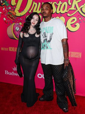 Bhad Bhabie (Danielle Peskowitz Bregoli) ve erkek arkadaşı Le Vaughn, Los Angeles Premiere Of Shout 'a geldiler! Stüdyolar, Her Şey Komedi ve Ütopya 'nın Haziran' ı 20 Şubat 2024 'te Hollywood, Los Angeles' taki TCL Çin 6 Tiyatrosu 'nda düzenlendi.