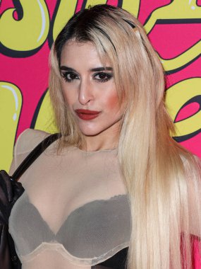 Gia Woods, Los Angeles Çığlık Galası 'na geliyor! Stüdyolar, Her Şey Komedi ve Ütopya 'nın Haziran' ı 20 Şubat 2024 'te Hollywood, Los Angeles, Kaliforniya, ABD' deki TCL Çin 6 Tiyatrosu 'nda düzenlendi..