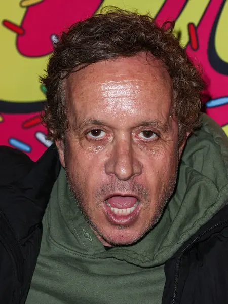 Pauly Shore, Los Angeles 'ın ilk gösterimine geliyor! Stüdyolar, Her Şey Komedi ve Ütopya 'nın Haziran' ı 20 Şubat 2024 'te Hollywood, Los Angeles, Kaliforniya, ABD' deki TCL Çin 6 Tiyatrosu 'nda düzenlendi..