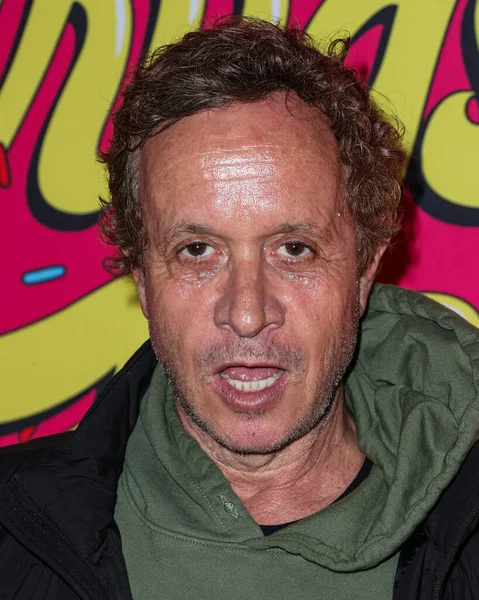 Pauly Shore, Los Angeles 'ın ilk gösterimine geliyor! Stüdyolar, Her Şey Komedi ve Ütopya 'nın Haziran' ı 20 Şubat 2024 'te Hollywood, Los Angeles, Kaliforniya, ABD' deki TCL Çin 6 Tiyatrosu 'nda düzenlendi..
