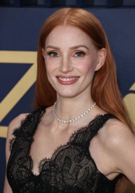 Jessica Chastain 'in özel Armani elbisesi ve DeBeers mücevherleri, 24 Şubat 2024' te Los Angeles, Kaliforniya, ABD 'deki Shrine Auditorium ve Expo Hall' da düzenlenen 30.. 