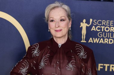Prada giyen Meryl Streep, 24 Şubat 2024 'te ABD' nin Kaliforniya eyaletinin Los Angeles kentinde düzenlenen Shrine Konser Salonu ve Fuar Salonu 'nda düzenlenen 30..
