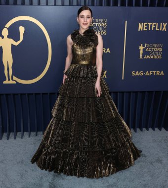 Tamara Ralph 'i giyen Rachel Brosnahan, 24 Şubat 2024' te ABD 'nin Kaliforniya eyaletinin Los Angeles kentinde düzenlenen Shrine Konser Salonu ve Fuar Salonu' nda düzenlenen 30.. 