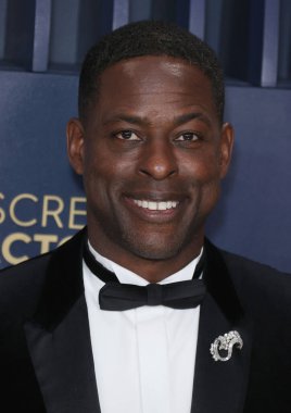 Sterling K. Brown, Shrine Auditorium ve Expo Hall 'da düzenlenen 30. Yıllık Sinema Oyuncuları Birliği Ödülleri' ne 24 Şubat 2024 'te Los Angeles, Kaliforniya, ABD' de ulaştı..