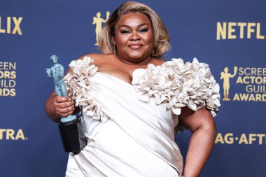 Da 'Vine Joy Randolph, 24 Şubat 2024' te Los Angeles, ABD 'de düzenlenen 30. Senelik Tiyatro Oyuncuları Loncası Ödülleri' nde 'Holdovers' için Kadın Oyuncu Destekleyici Rol Ödülü 'nün sahibi..