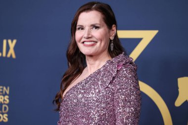 Geena Davis, 24 Şubat 2024 'te ABD' nin Kaliforniya eyaletinin Los Angeles şehrinde düzenlenen Shrine Konser Salonu ve Fuar Salonu 'nda düzenlenen 30..