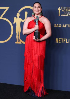 Lily Gladstone, 'Çiçek Ayının Katilleri' başrolündeki Kadın Oyuncu Ödülü 'nün En İyi Performansını kazanan oyuncu, 24 Şubat 2024' te Los Angeles, ABD 'de düzenlenen 30..