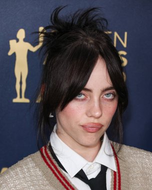 Vivienne Westwood 'u giyen Billie Eilish, 24 Şubat 2024' te ABD 'nin Kaliforniya eyaletinin Los Angeles kentindeki Shrine Auditorium ve Expo Hall' da düzenlenen 30.. 