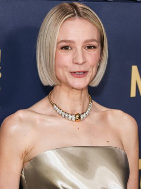 Carey Mulligan 'ın özel Armani Prive elbisesi ve Fred Leighton mücevheri, 24 Şubat 2024' te ABD 'nin Kaliforniya eyaletinin Los Angeles kentindeki Shrine Oditoryum ve Fuar Salonu' nda düzenlenen 30..