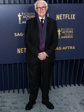 Jonathan Pryce, Shrine Konser Salonu ve Fuar Salonu 'nda düzenlenen 30. Yıllık Sinema Oyuncuları Loncası Ödülleri' ne 24 Şubat 2024 'te Los Angeles, Kaliforniya, ABD.