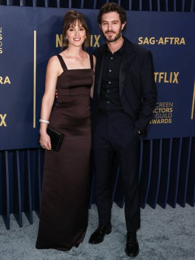 Leighton Meester ve kocası Adam Brody, 24 Şubat 2024 'te ABD' nin Kaliforniya eyaletinin Los Angeles kentindeki Shrine Auditorium ve Expo Hall 'da düzenlenen 30.. 