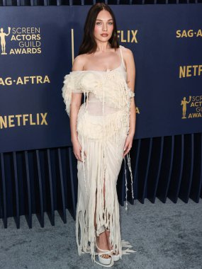 Klasik Alexander McQueen 'i giyen Maddie Ziegler, 24 Şubat 2024' te ABD 'nin Kaliforniya eyaletinin Los Angeles kentinde düzenlenen Shrine Konser Salonu ve Fuar Salonu' nda düzenlenen 30.. 