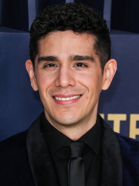 Patrick Gomez, Shrine Konser Salonu ve Fuar Salonu 'nda düzenlenen 30. Yıllık Sinema Oyuncuları Birliği Ödülleri' ne 24 Şubat 2024 'te Los Angeles, Kaliforniya, ABD' de ulaştı.. 