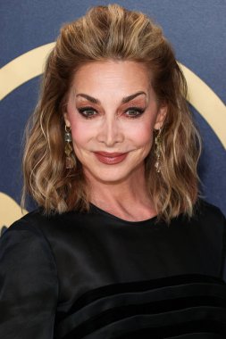 Sharon Lawrence, Shrine Konser Salonu ve Fuar Salonu 'nda düzenlenen 30. Yıllık Tiyatro Oyuncuları Birliği Ödülleri' ne 24 Şubat 2024 'te Los Angeles, Kaliforniya, ABD' de ulaştı..