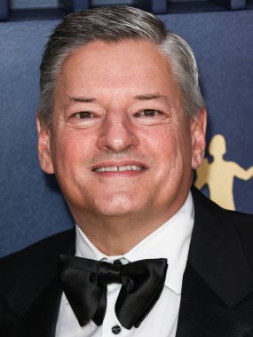 Ted Sarandos, Shrine Konser Salonu ve Fuar Salonu 'nda düzenlenen 30. Yıllık Sinema Oyuncuları Loncası Ödülleri' ne 24 Şubat 2024 'te Los Angeles, Kaliforniya, ABD' de geliyor..