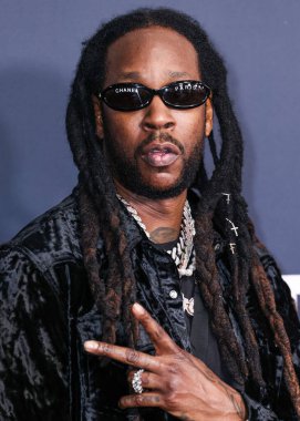 2 Chainz, Los Angeles 'taki STARZ' ın 'BMF' (Siyah Mafya Ailesi) galasına 29 Şubat 2024 'te Hollywood Atletizm Kulübü' nde düzenlenen 3..