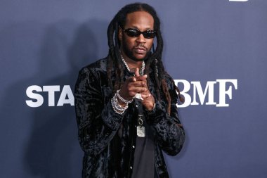 2 Chainz, Los Angeles 'taki STARZ' ın 'BMF' (Siyah Mafya Ailesi) galasına 29 Şubat 2024 'te Hollywood Atletizm Kulübü' nde düzenlenen 3..