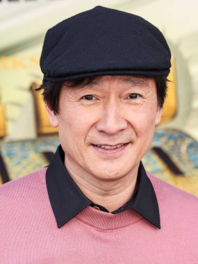 Ke Huy Quan, 3 Mart 2024 'te Amerika Birleşik Devletleri' nin Kaliforniya eyaletinin Los Angeles şehrinde düzenlenen AMC 'deki Dreamworks Animasyon ve Universal Pictures' Kung Fu Panda 4 'ün dünya prömiyerine geldi.. 