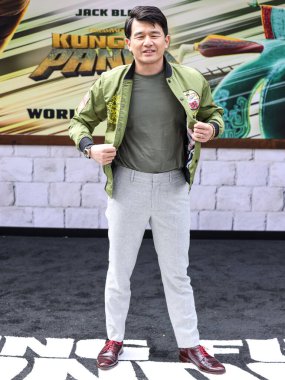 Ronny Chieng, 3 Mart 2024 'te Amerika Birleşik Devletleri' nin Kaliforniya eyaletinin Los Angeles şehrinde düzenlenen AMC 'deki Dreamworks Animasyon ve Universal Pictures' Kung Fu Panda 4 'ün dünya prömiyerine geldi.. 