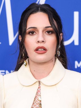 Bea Miller, 6 Mart 2024 'te Inglewood, Los Angeles, Kaliforniya, ABD' deki SoFi Stadyumu 'ndaki YouTube Tiyatrosu' nda düzenlenen 2024 Billboard Women in Music 'e ulaştı.. 