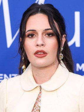 Bea Miller, 6 Mart 2024 'te Inglewood, Los Angeles, Kaliforniya, ABD' deki SoFi Stadyumu 'ndaki YouTube Tiyatrosu' nda düzenlenen 2024 Billboard Women in Music 'e ulaştı.. 