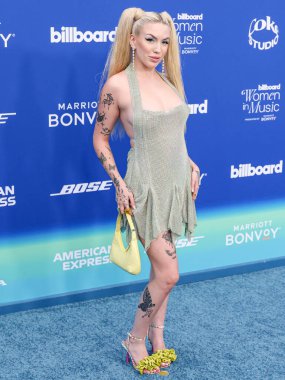 Chrissy Chlapecka, 6 Mart 2024 'te Inglewood, Los Angeles, Kaliforniya, ABD' deki SoFi Stadyumu 'ndaki YouTube tiyatrosunda düzenlenen 2024 Billboard Women in Music' e geldi..