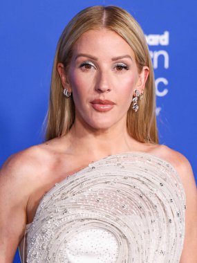 Gaurav Gupta giyen Ellie Goulding, 6 Mart 2024 'te Inglewood, Los Angeles, Kaliforniya, ABD' deki SoFi Stadyumu 'ndaki YouTube Tiyatrosu' nda düzenlenen 2024 Billboard Women in Music 'e geldi..