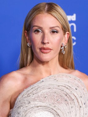 Gaurav Gupta giyen Ellie Goulding, 6 Mart 2024 'te Inglewood, Los Angeles, Kaliforniya, ABD' deki SoFi Stadyumu 'ndaki YouTube Tiyatrosu' nda düzenlenen 2024 Billboard Women in Music 'e geldi..