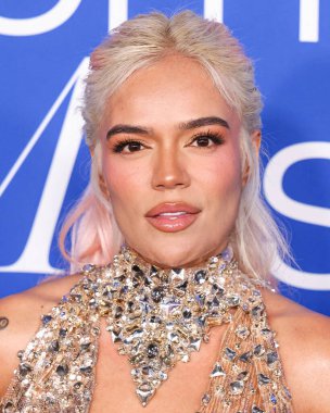 Karol G, 6 Mart 2024 tarihinde Inglewood, Los Angeles, Kaliforniya, ABD 'deki SoFi Stadyumu' ndaki YouTube Tiyatrosu 'nda düzenlenen 2024 Billboard Women in Music' e ulaştı..