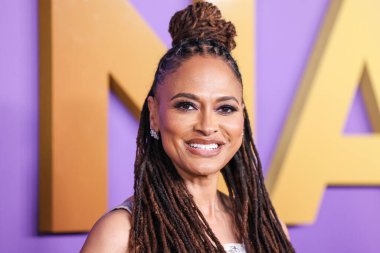 Ava DuVernay, 16 Mart 2024 'te ABD' nin Kaliforniya eyaletinin Los Angeles kentindeki Shrine Auditorium ve Expo Hall 'da düzenlenen 55..