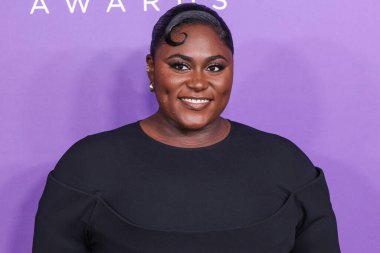Danielle Brooks, 16 Mart 2024 'te ABD' nin Kaliforniya eyaletinin Los Angeles kentindeki Shrine Konser Salonu ve Fuar Salonu 'nda düzenlenen 55..